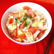 西红柿打卤面的做法