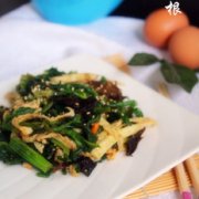 凉拌菠菜木耳的做法
