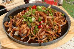 铁板鱿鱼的做法