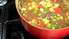 牛肉炖汤(Beef Stew)的做法视频