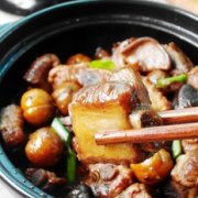 香菇栗子烧排骨的做法