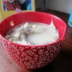 沙光鱼汤的做法