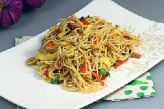 炒龙须挂面的做法