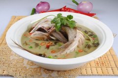 鱼汤怎么做好吃,产妇吃什么鱼汤好